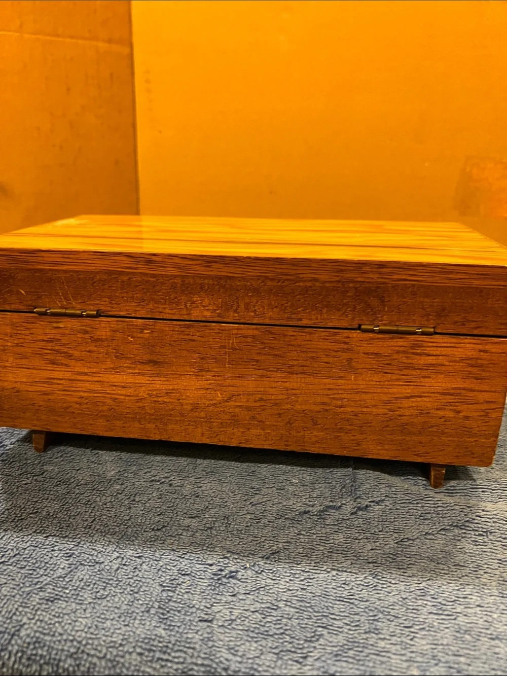 Wood Grain Jewelry Box & Music Box